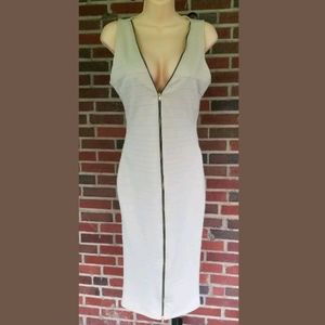Womens Beige Nude Sleeveless Stretch Bodycon Zipper Dress Stretchy Size Medium